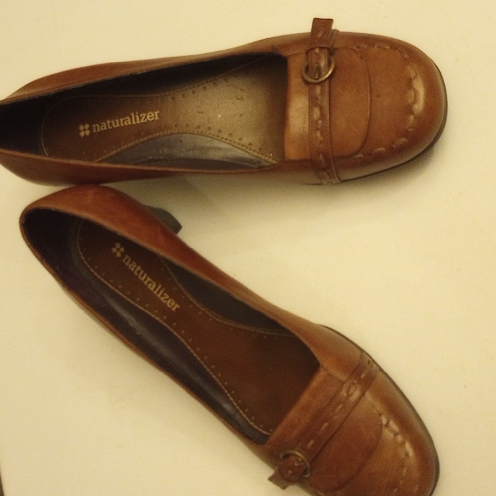 Naturalizer Brown  Loafer Shoes Low Heel #DarkAcadameia